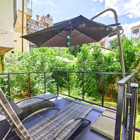 Sofia's Gem - Prime Location