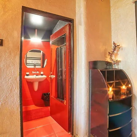 Sofia's Gem - Prime Location