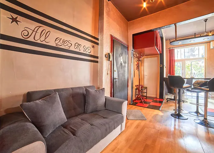 Sofia's Gem - Prime Location Apartment Sofia